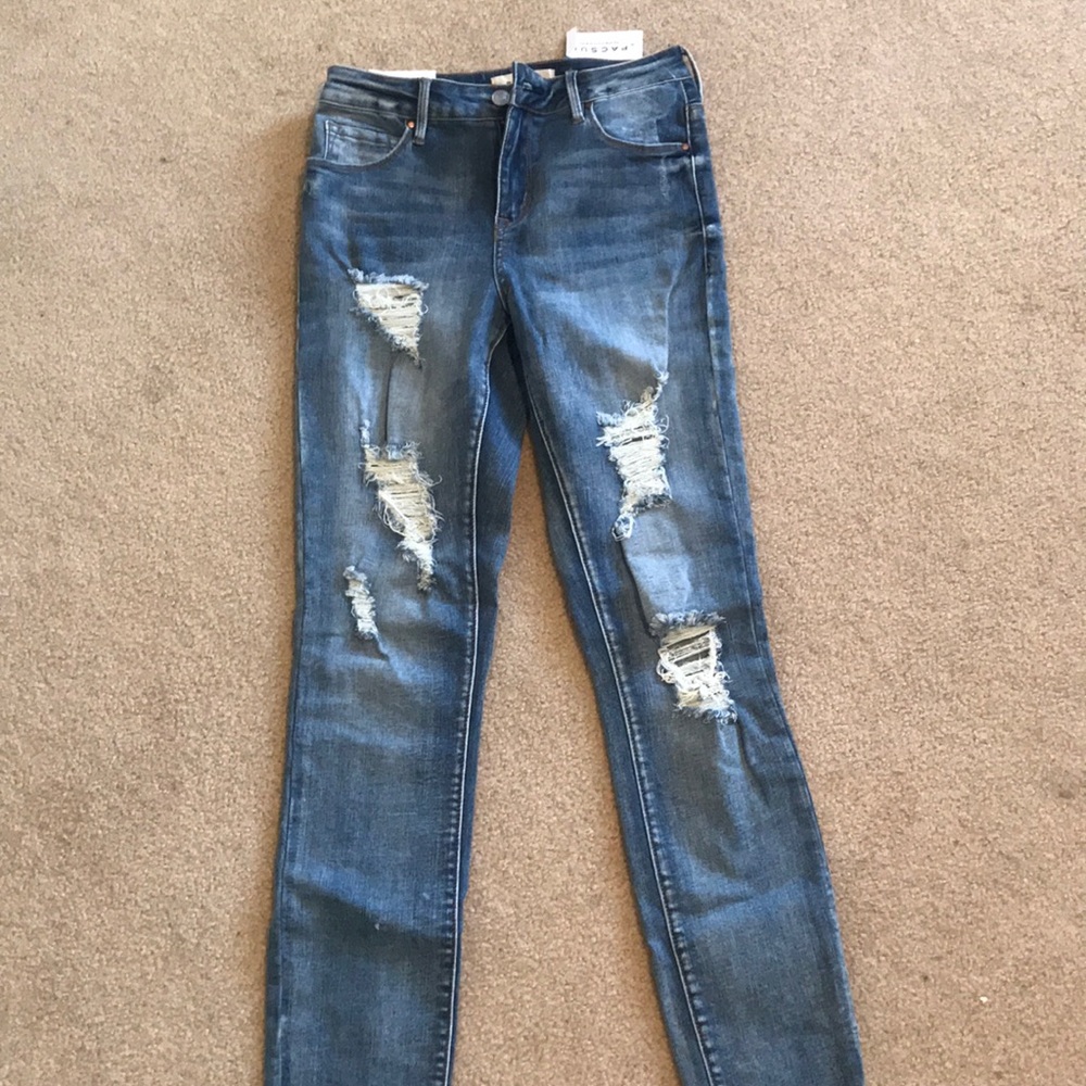 Ripped jeans